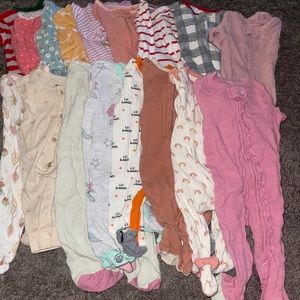 17 footed pjs